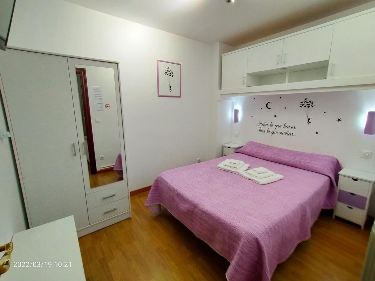 Pension Travesia Del Laurel Logroño Exterior foto